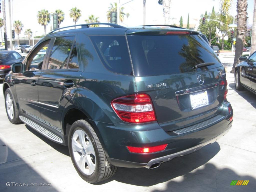 2009 ML 320 BlueTec 4Matic - Jade Green Metallic / Cashmere photo #5
