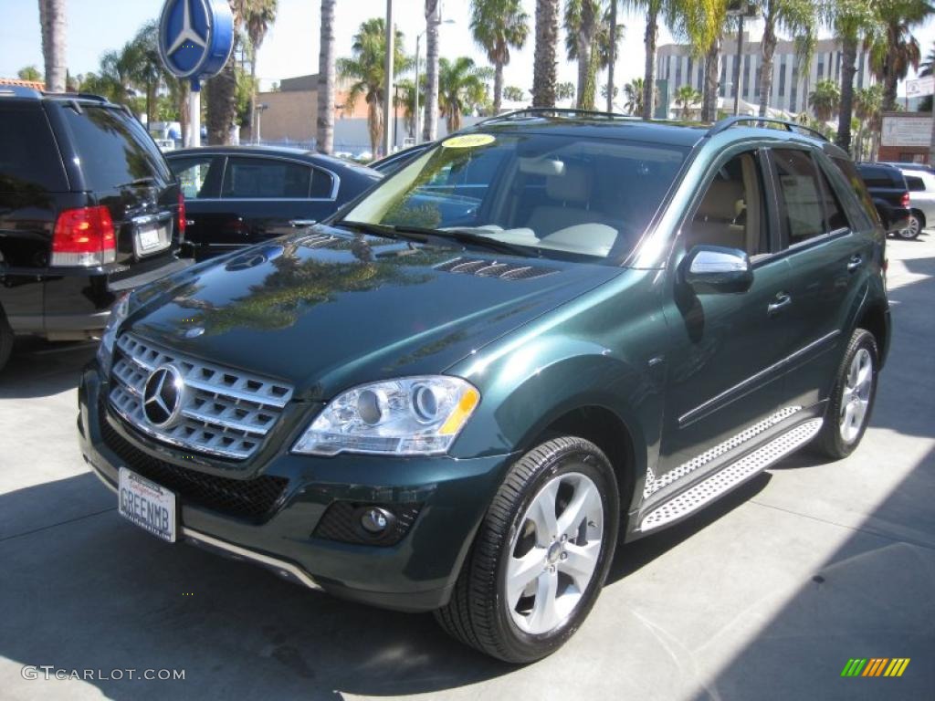2009 ML 320 BlueTec 4Matic - Jade Green Metallic / Cashmere photo #9