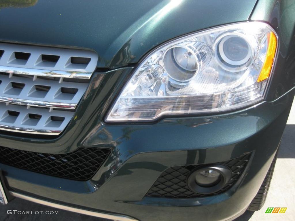 2009 ML 320 BlueTec 4Matic - Jade Green Metallic / Cashmere photo #27