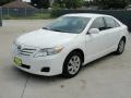 Super White - Camry LE Photo No. 7