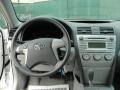 Super White - Camry LE Photo No. 35