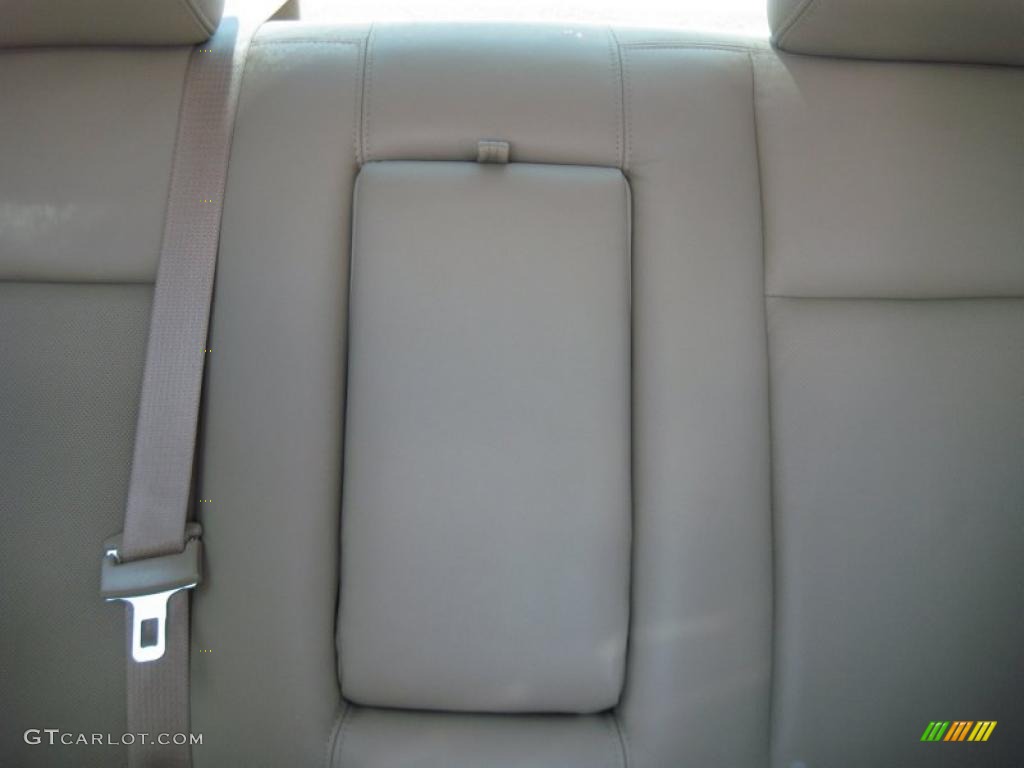 2007 CTS Sedan - White Diamond / Cashmere photo #7