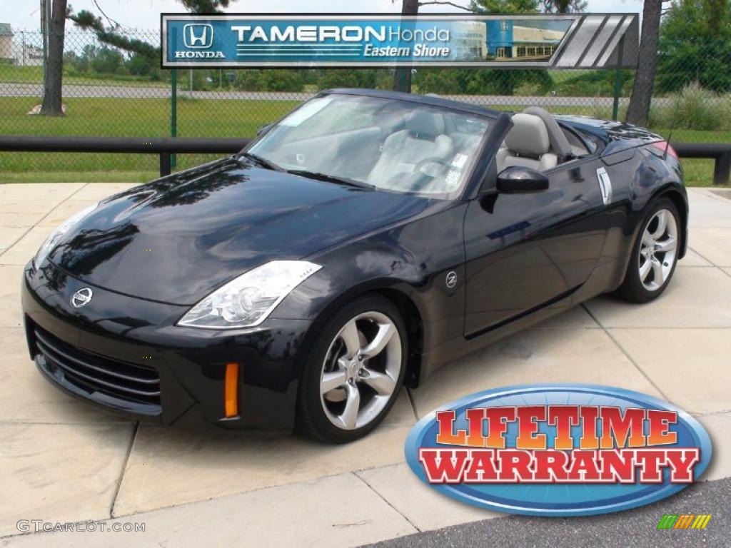 2008 350Z Touring Roadster - Magnetic Black / Frost photo #1
