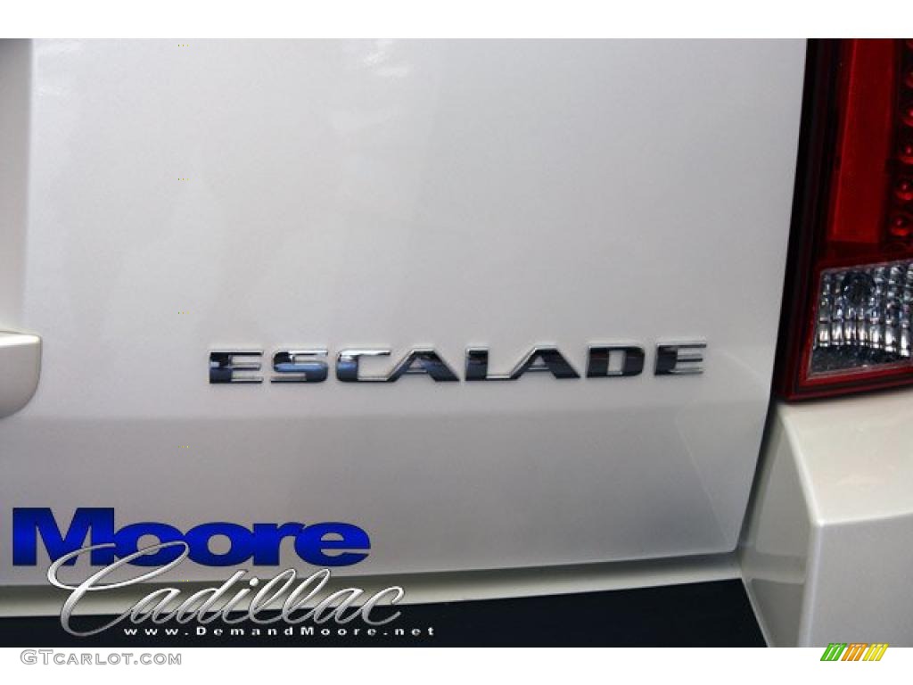 2008 Escalade AWD - White Diamond / Ebony photo #13