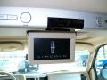 2009 White Platinum Tri-Coat Lincoln Navigator L  photo #7