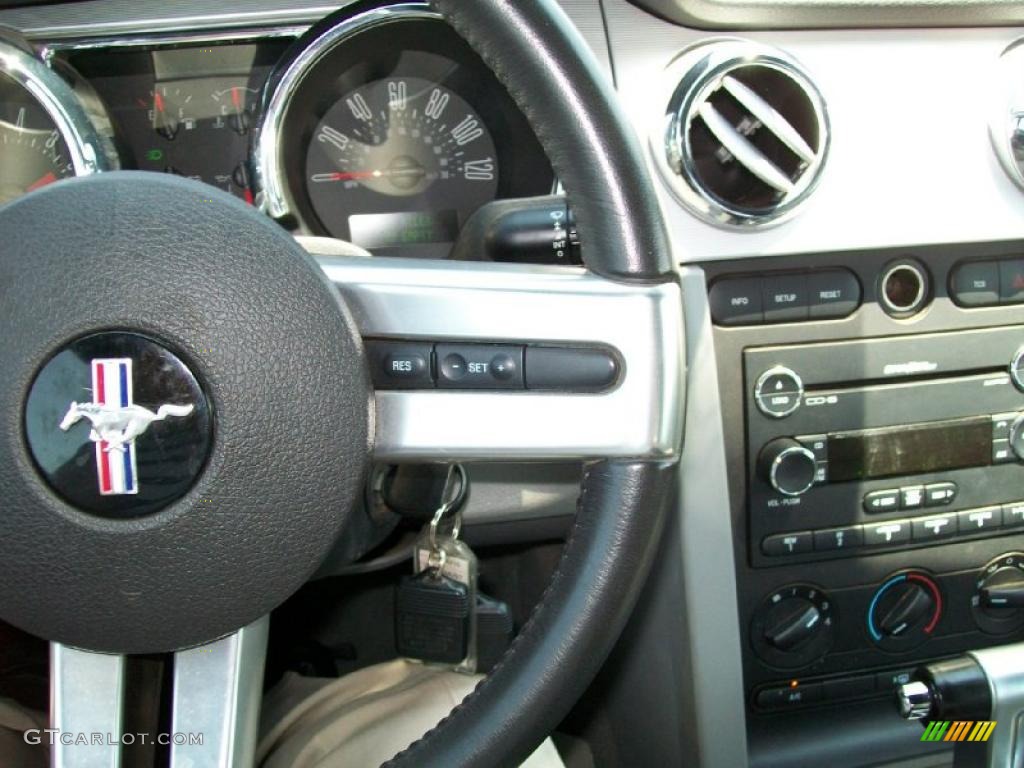 2009 Mustang V6 Premium Convertible - Vista Blue Metallic / Light Graphite photo #3