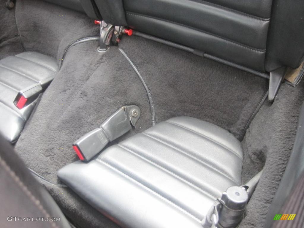 1987 Porsche 911 Turbo Coupe Rear Seat Photo #30772807