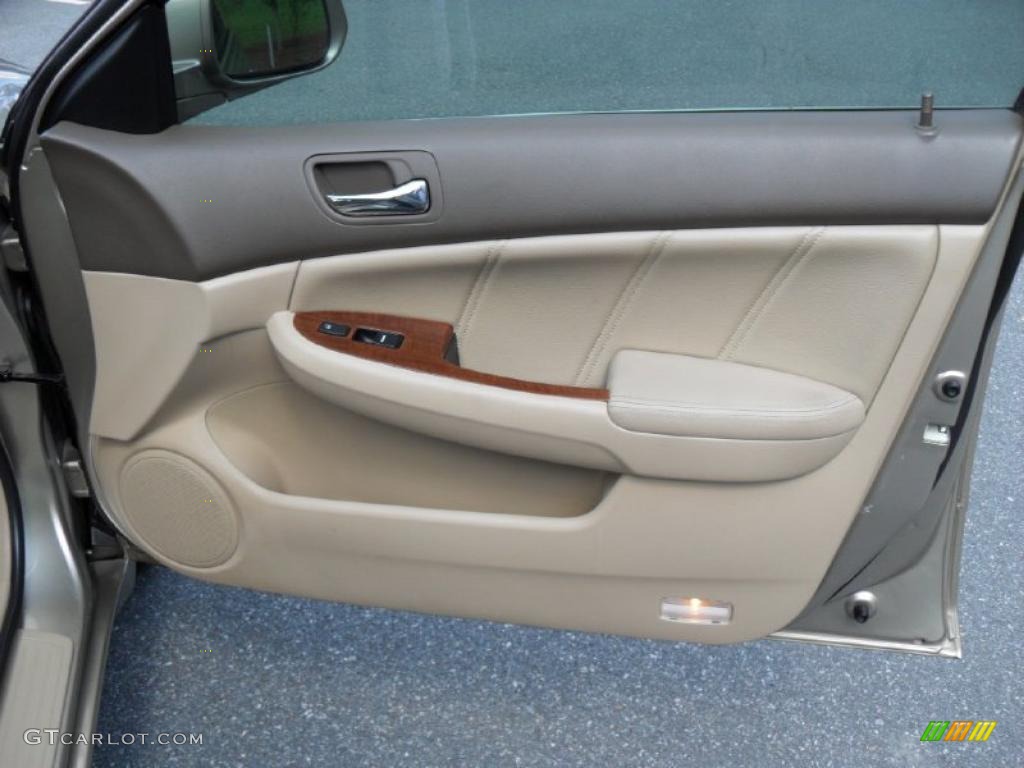 2006 Accord Hybrid Sedan - Desert Mist Metallic / Ivory photo #22