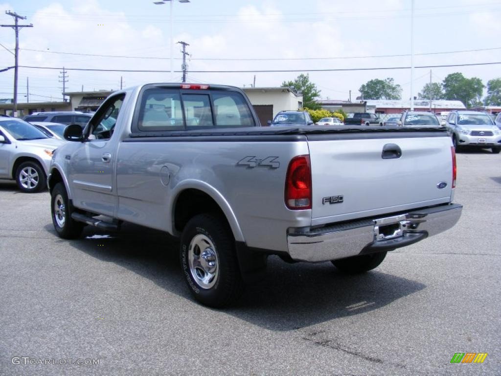 2003 F150 XLT Regular Cab 4x4 - Silver Metallic / Medium Graphite Grey photo #5