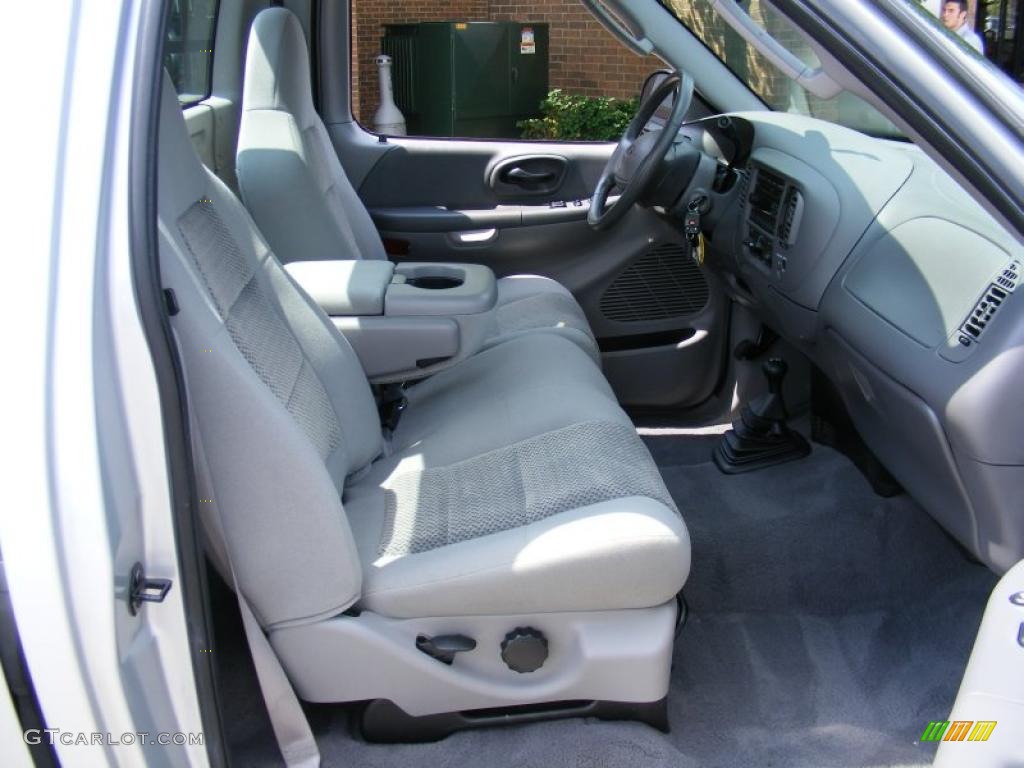 2003 F150 XLT Regular Cab 4x4 - Silver Metallic / Medium Graphite Grey photo #11