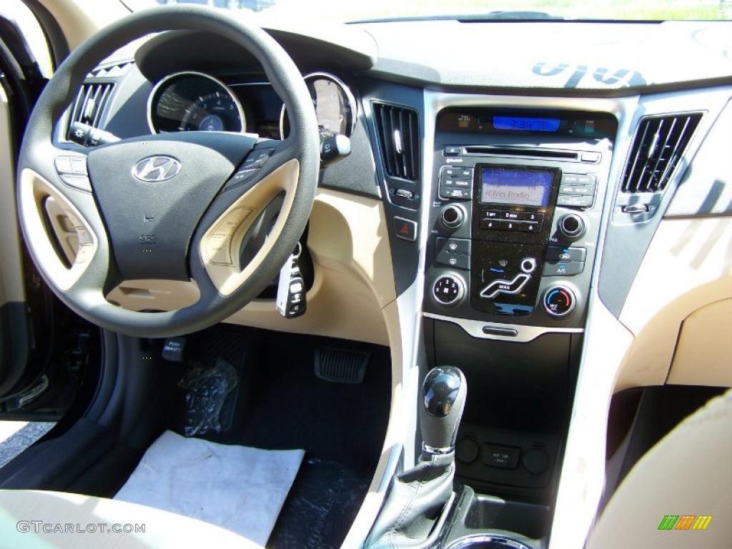 2011 Sonata GLS - Midnight Black / Camel photo #13