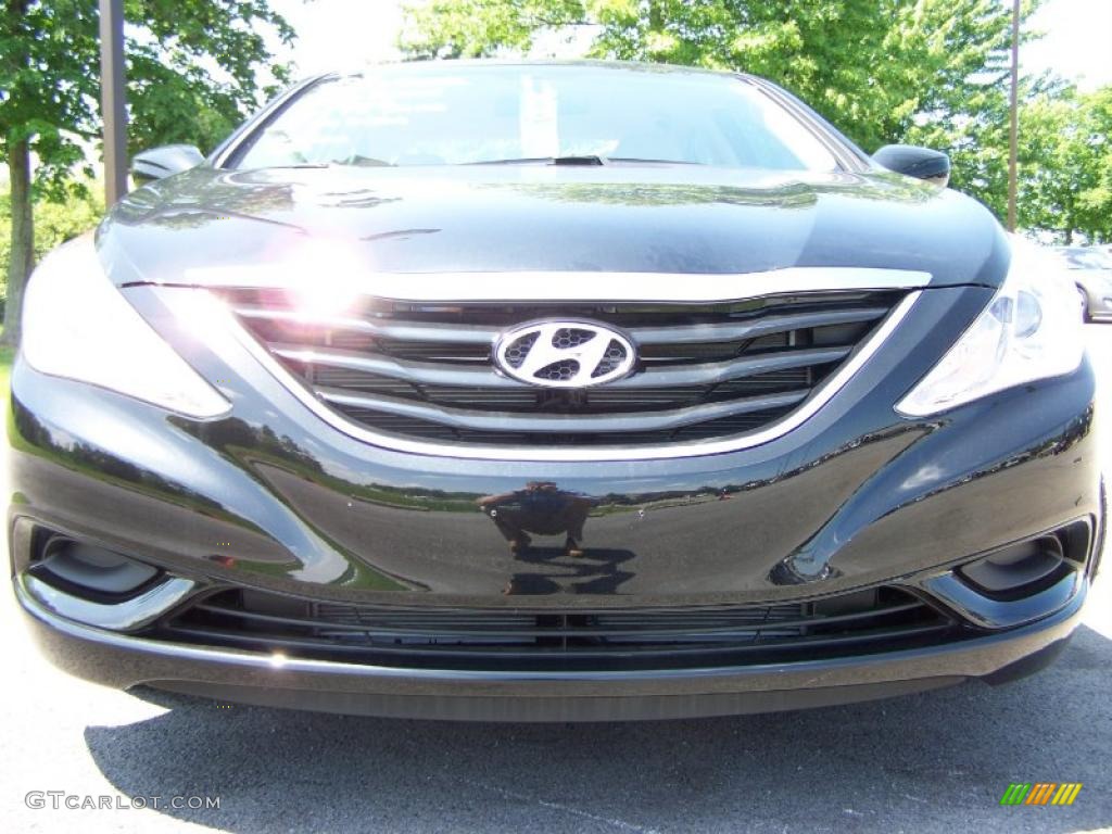 2011 Sonata GLS - Midnight Black / Camel photo #2