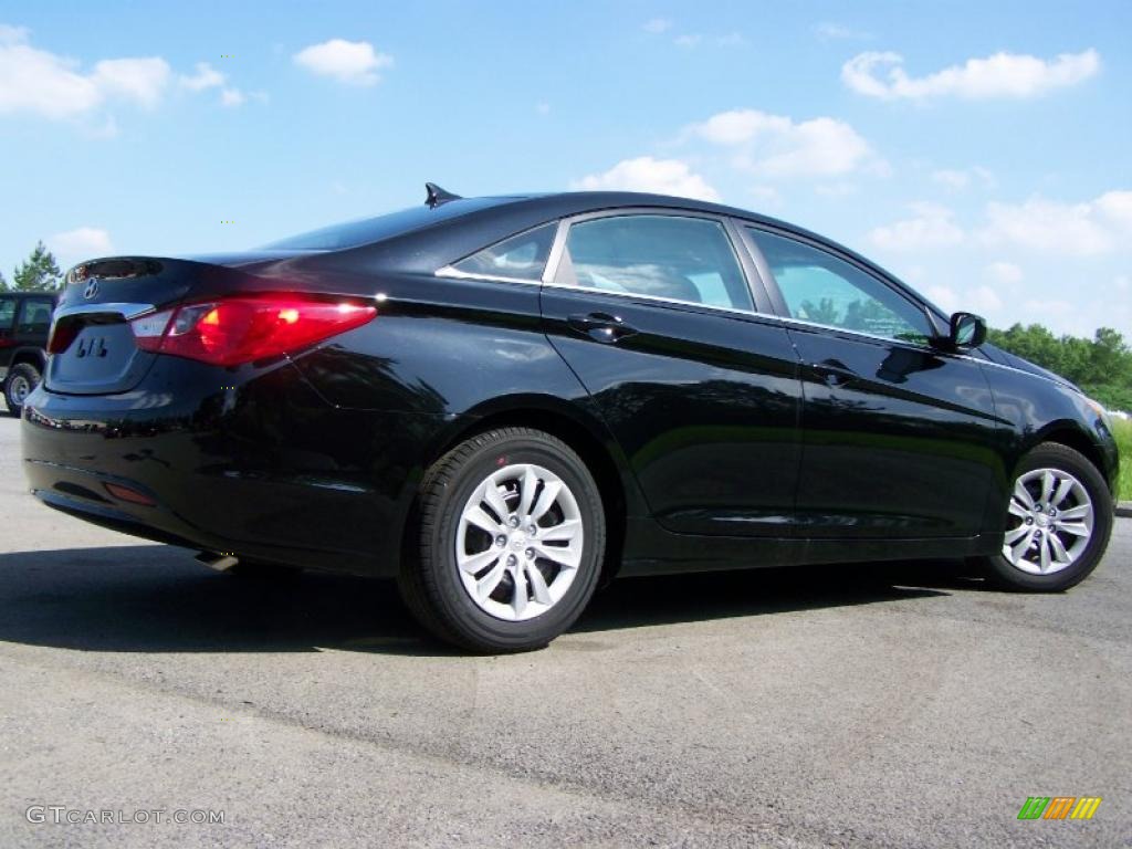 2011 Sonata GLS - Midnight Black / Gray photo #6