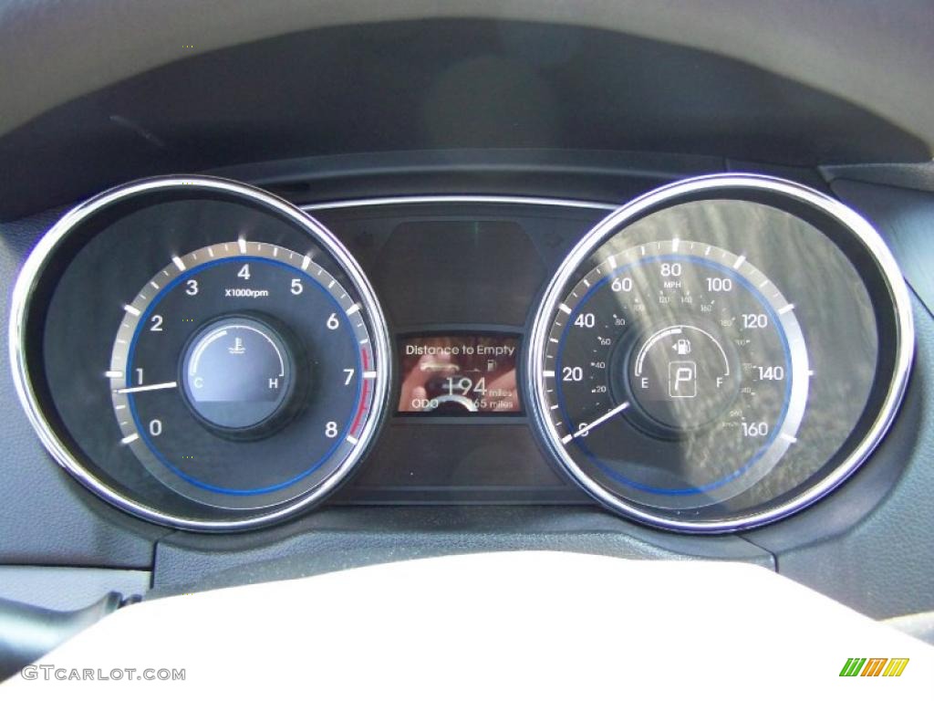 2011 Sonata GLS - Midnight Black / Gray photo #15