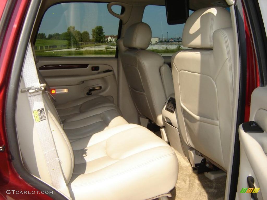 2003 Escalade AWD - Infra Red / Shale photo #12
