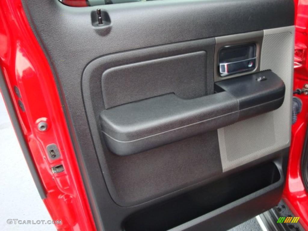 2006 F150 FX4 SuperCrew 4x4 - Bright Red / Black photo #13