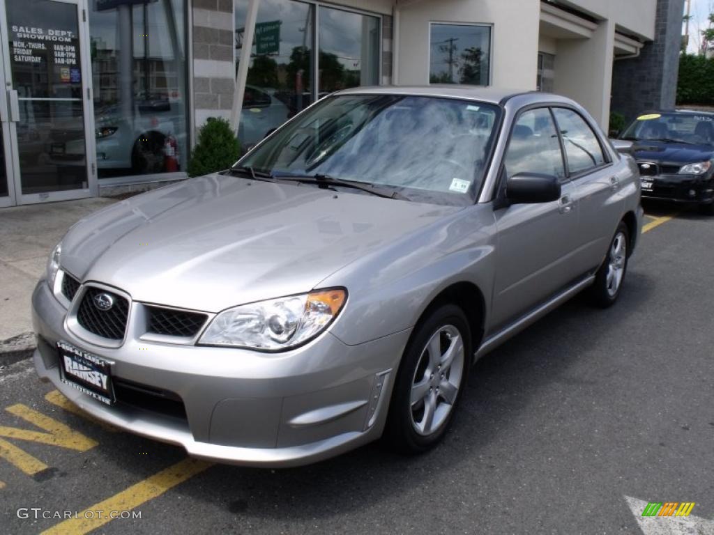 2007 Impreza 2.5i Sedan - Crystal Gray Metallic / Anthracite Black photo #1