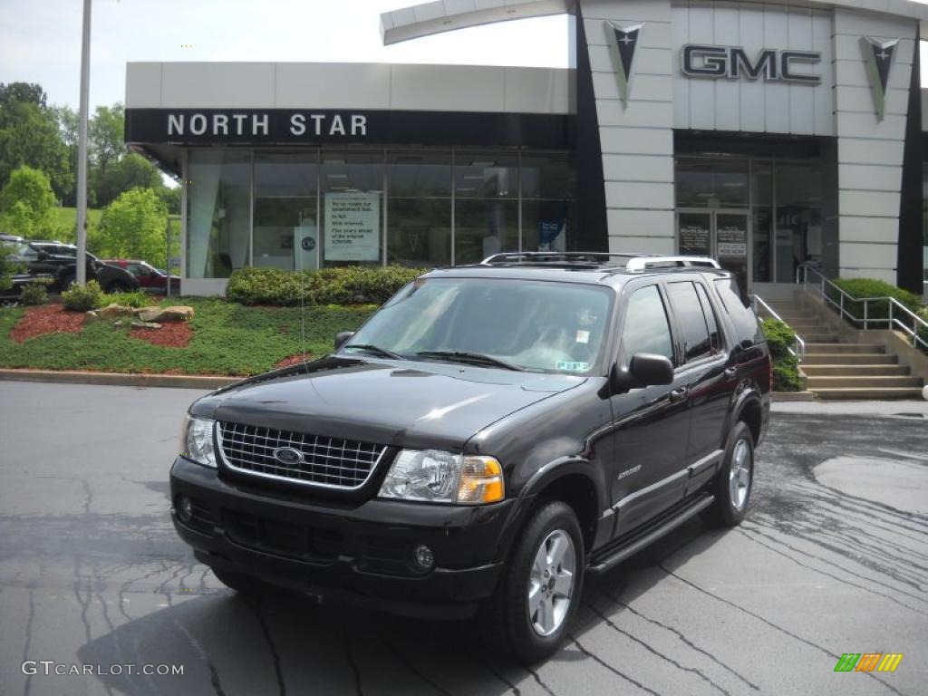 2000 Explorer XLT 4x4 - Black / Dark Graphite photo #1