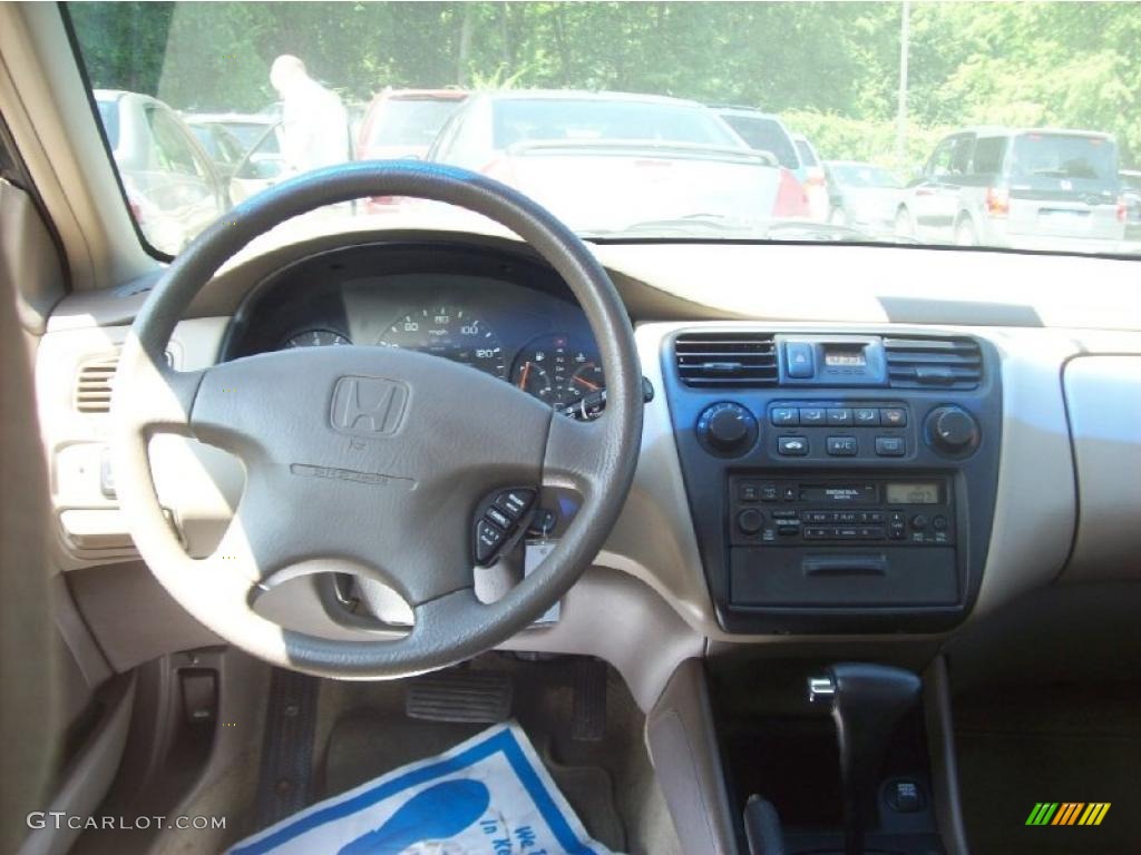 1998 Accord LX Sedan - Dark Emerald Pearl / Quartz photo #5