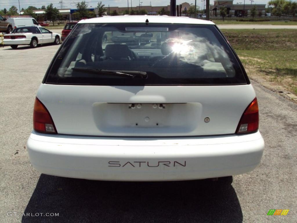 1998 S Series SW2 Wagon - White / Black/Gray photo #7