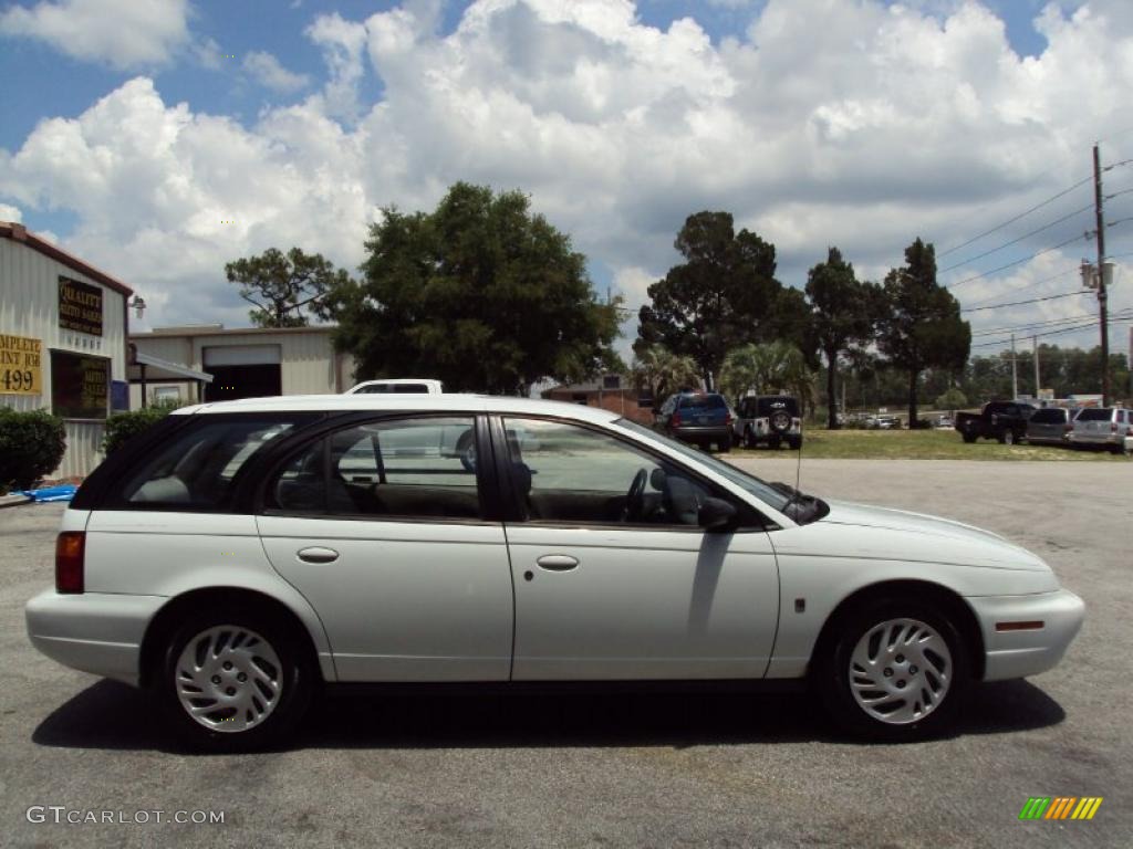 1998 S Series SW2 Wagon - White / Black/Gray photo #9