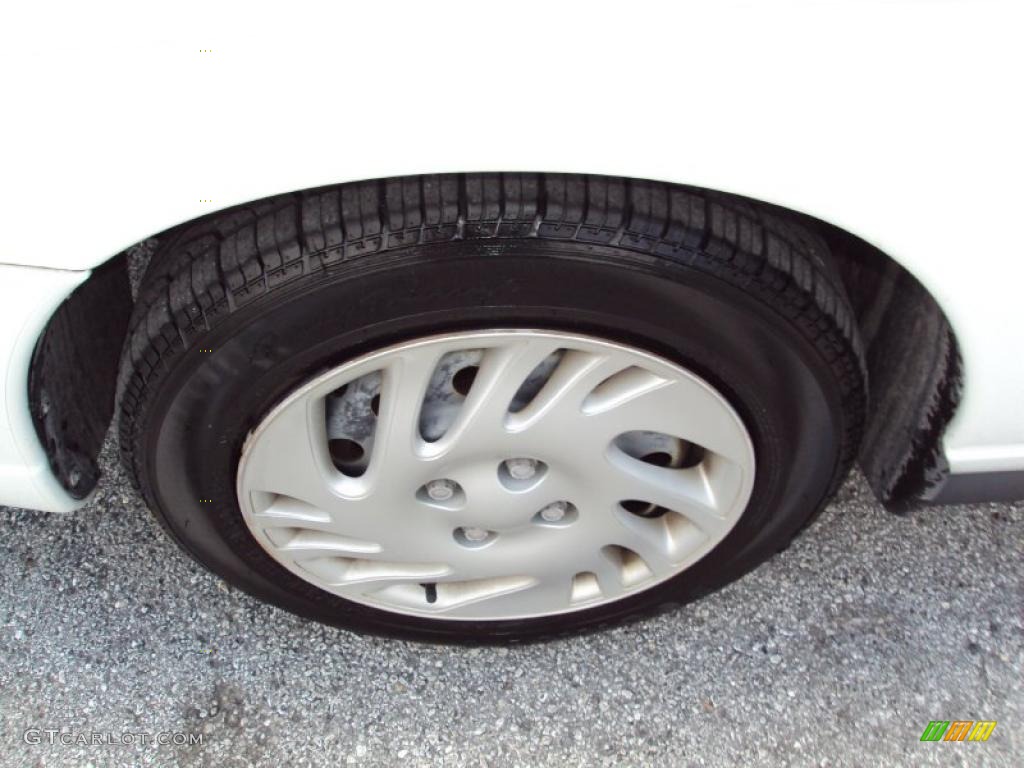 1998 S Series SW2 Wagon - White / Black/Gray photo #14