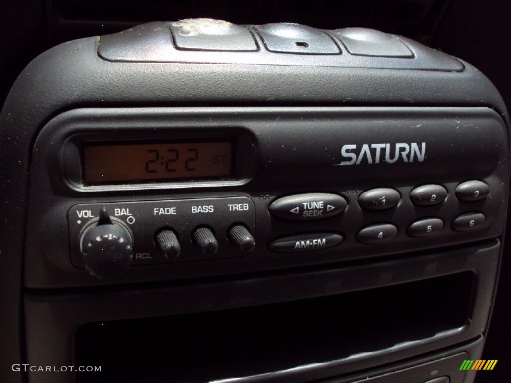 1998 S Series SW2 Wagon - White / Black/Gray photo #19