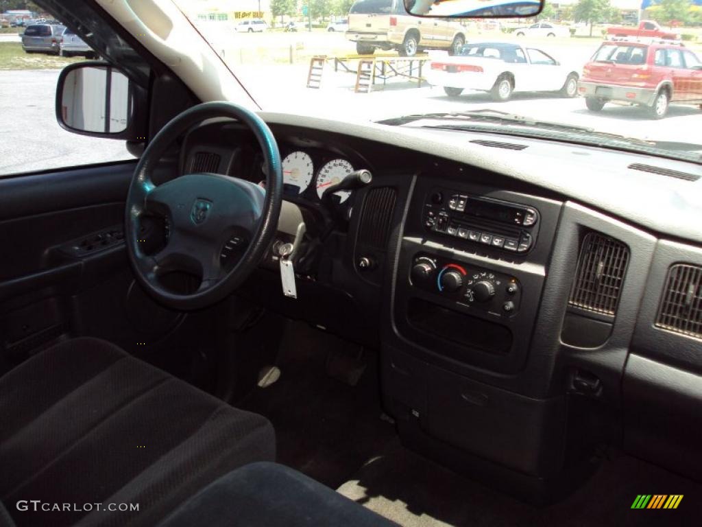 2003 Ram 1500 SLT Quad Cab - Black / Dark Slate Gray photo #11