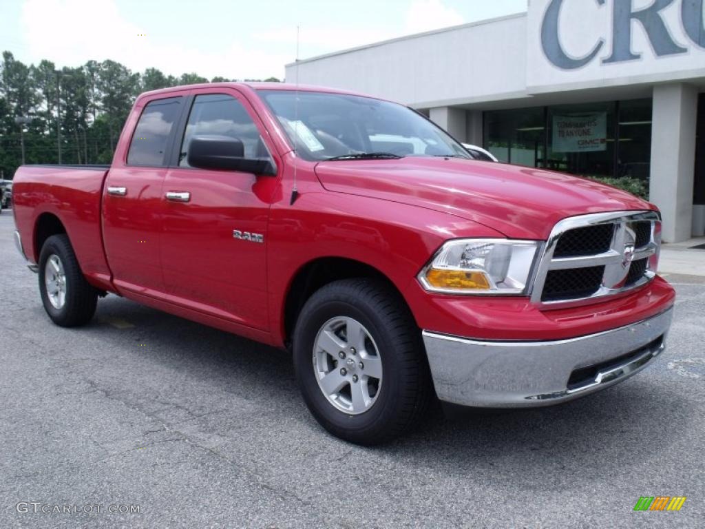 2010 Ram 1500 SLT Quad Cab - Inferno Red Crystal Pearl / Dark Slate/Medium Graystone photo #2