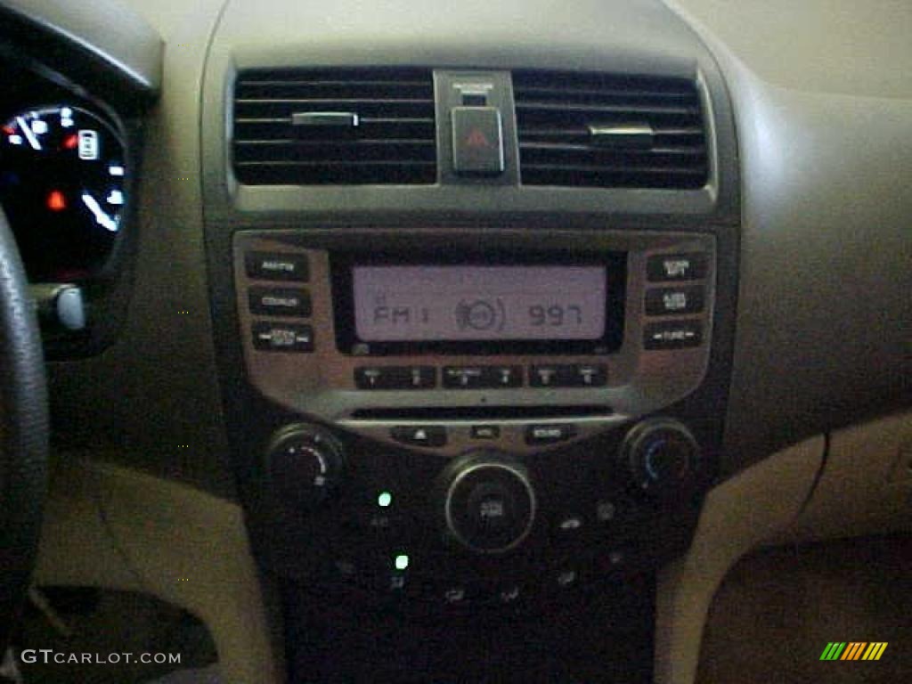 2007 Accord LX Sedan - Taffeta White / Ivory photo #20