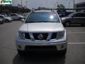 2008 Radiant Silver Nissan Frontier LE Crew Cab 4x4  photo #14