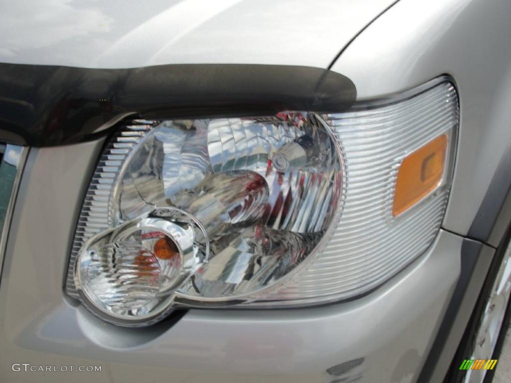 2006 Explorer XLT - Silver Birch Metallic / Stone photo #10
