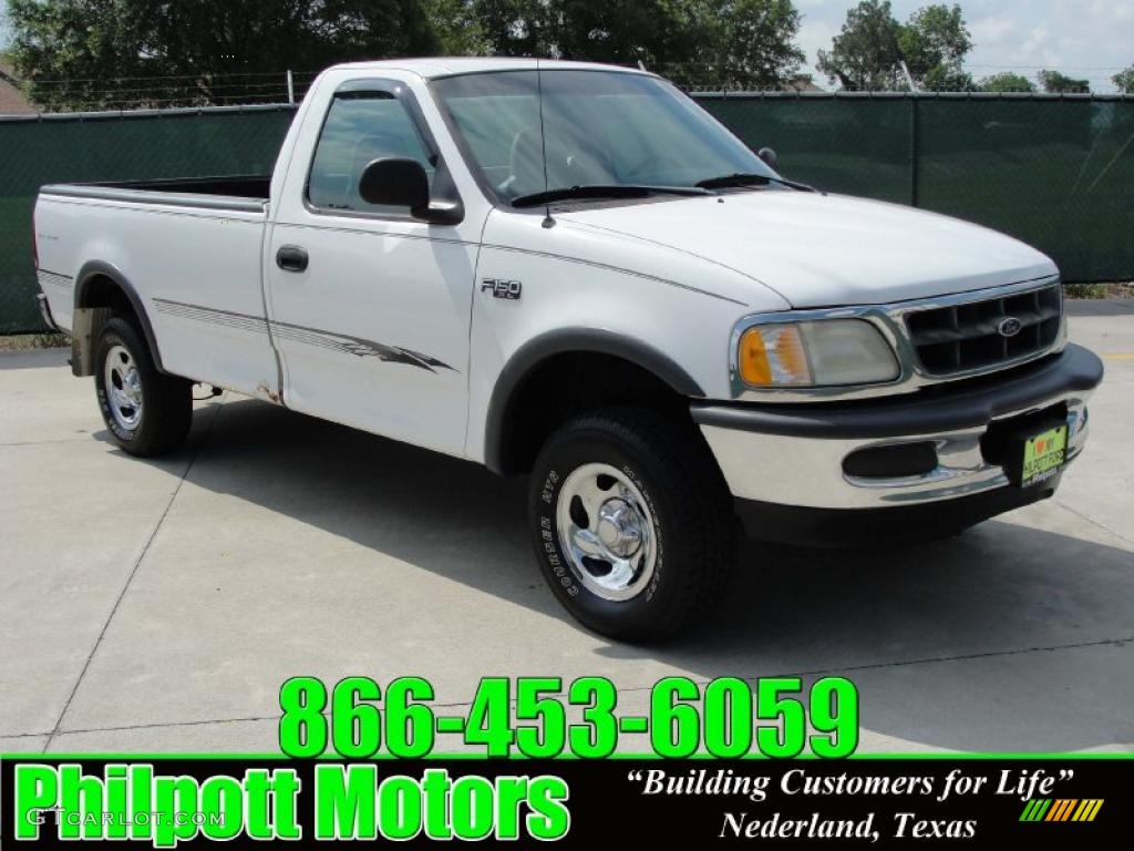 1998 F150 XL Regular Cab 4x4 - Oxford White / Medium Graphite photo #1