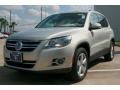White Gold Metallic - Tiguan Wolfsburg Edition Photo No. 11
