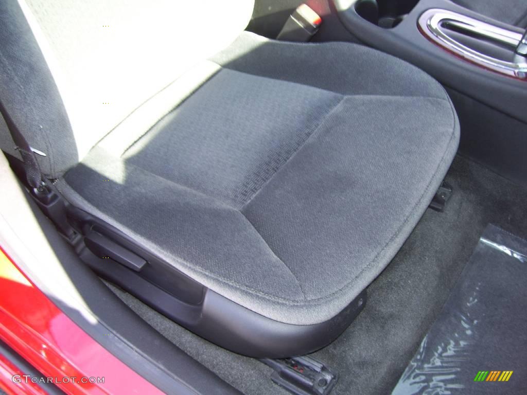 2009 Impala LT - Victory Red / Ebony photo #11