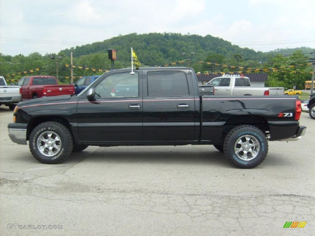 2006 Silverado 1500 Z71 Crew Cab 4x4 - Black / Dark Charcoal photo #2