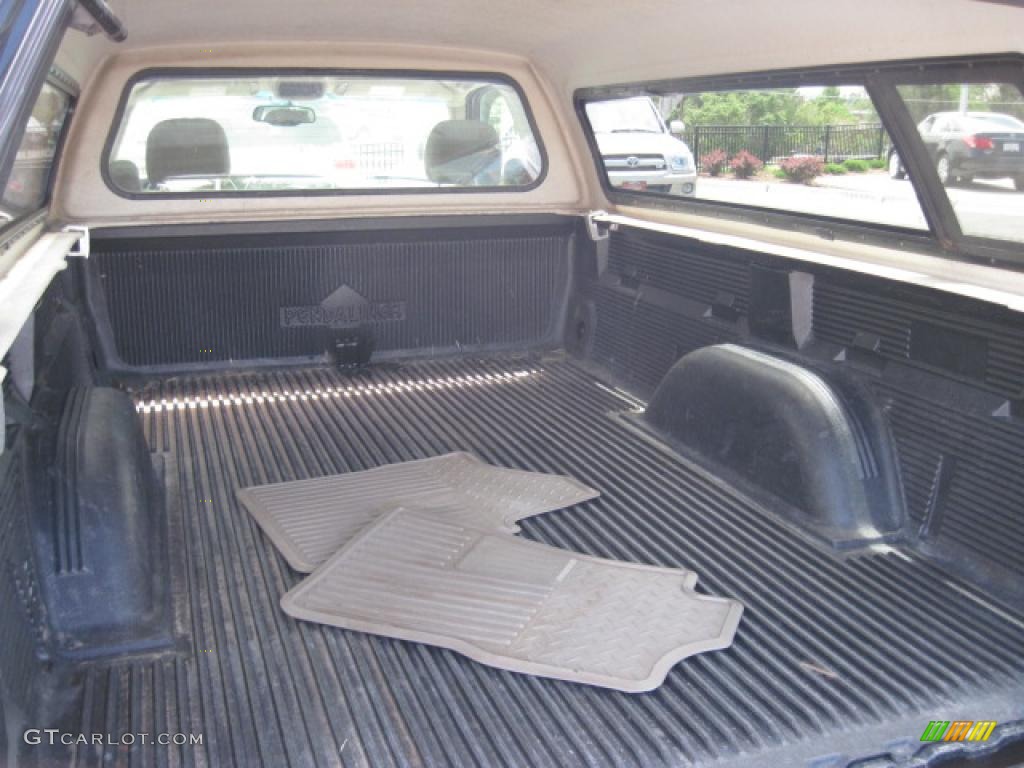 2003 Silverado 1500 Z71 Regular Cab 4x4 - Dark Gray Metallic / Tan photo #25