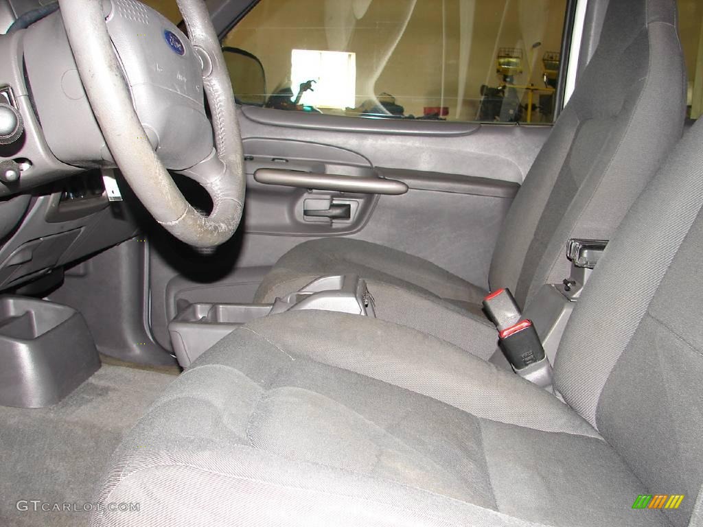 2001 Explorer Sport 4x4 - Oxford White / Dark Graphite photo #2