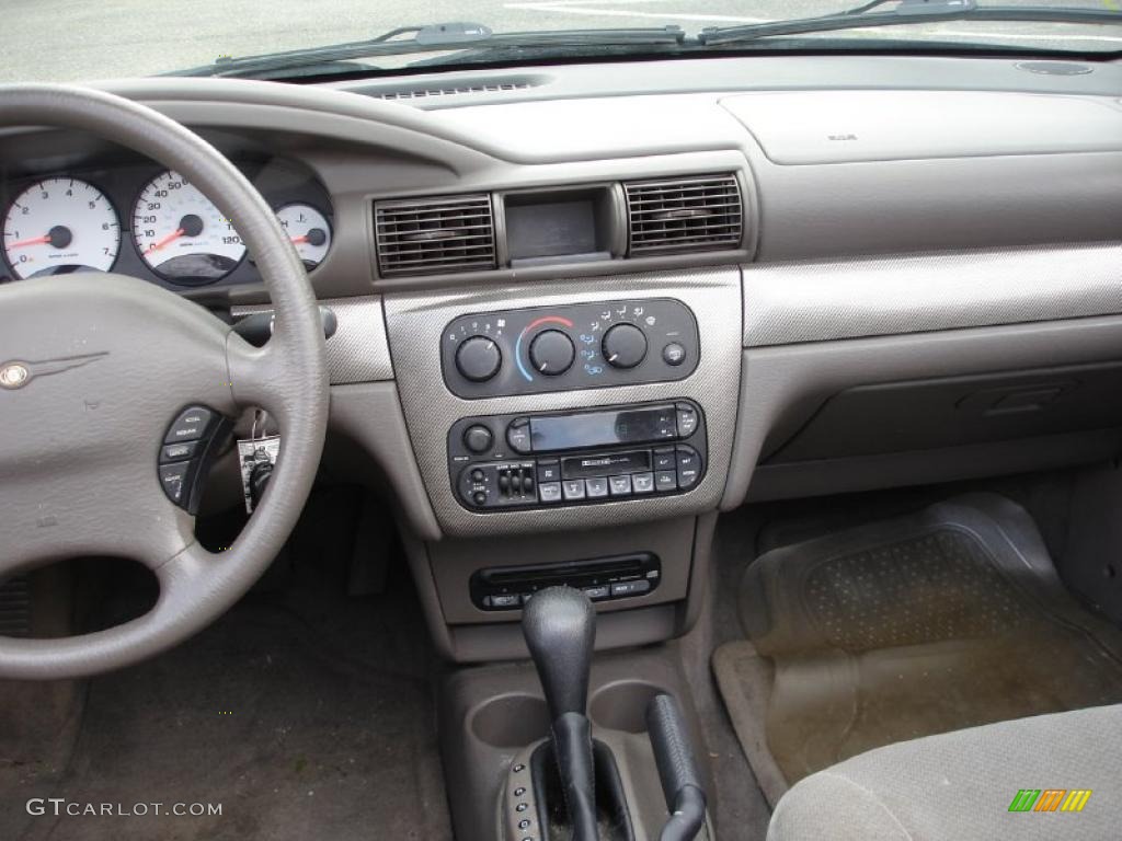 2002 Sebring GTC Convertible - Stone White / Sandstone photo #12