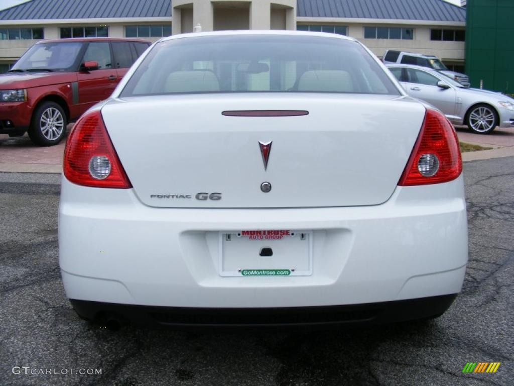 2010 G6 Sedan - Summit White / Light Taupe photo #4