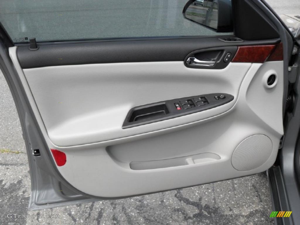 2006 Impala LT - Dark Silver Metallic / Gray photo #7