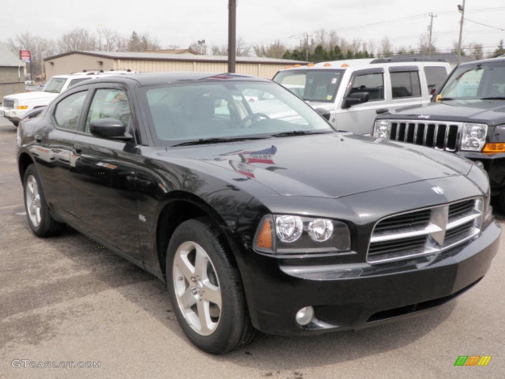 2009 Charger SXT AWD - Brilliant Black Crystal Pearl / Dark Slate Gray/Light Slate Gray photo #1