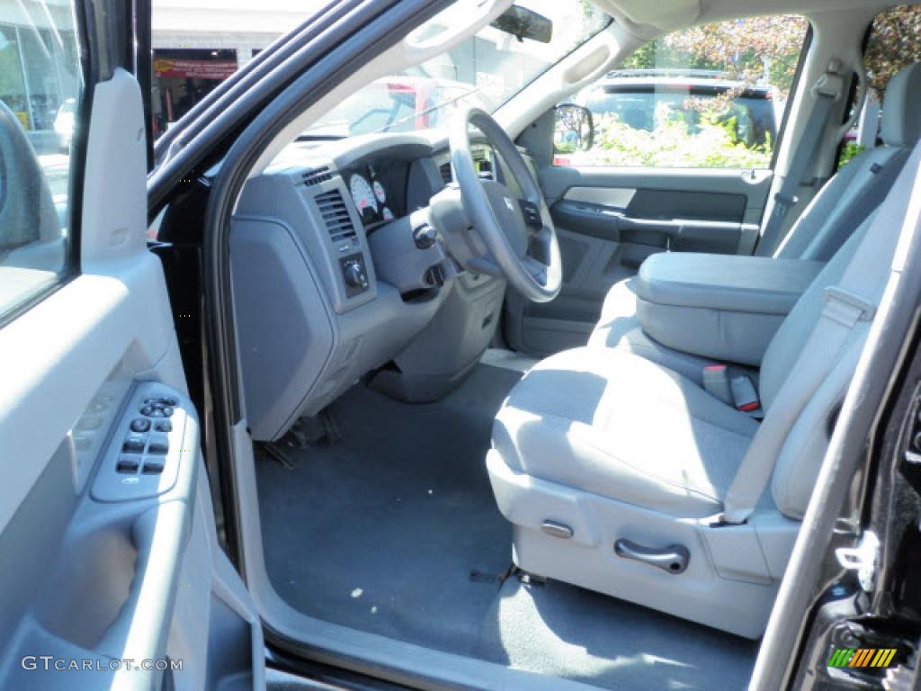 2008 Ram 1500 Big Horn Edition Quad Cab 4x4 - Brilliant Black Crystal Pearl / Medium Slate Gray photo #4