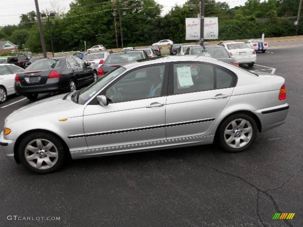 2004 3 Series 325i Sedan - Titanium Silver Metallic / Black photo #1