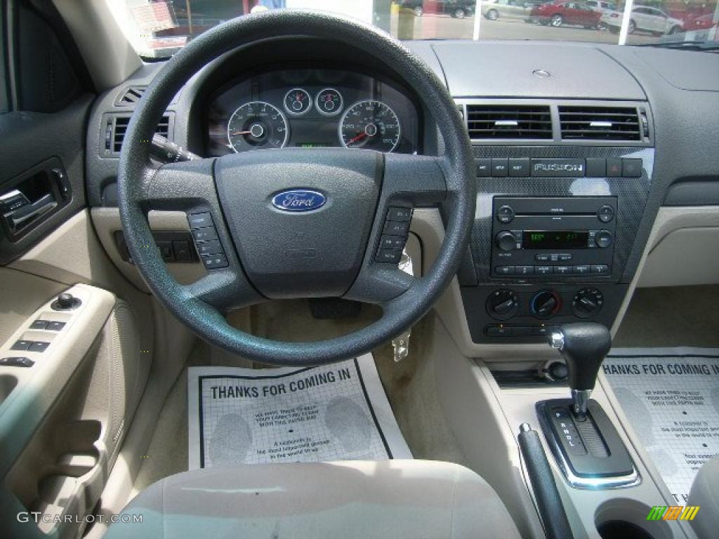 2007 Fusion SE - Tungsten Grey Metallic / Light Stone photo #31