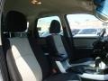 Silver Metallic - Mariner Convenience 4WD Photo No. 9