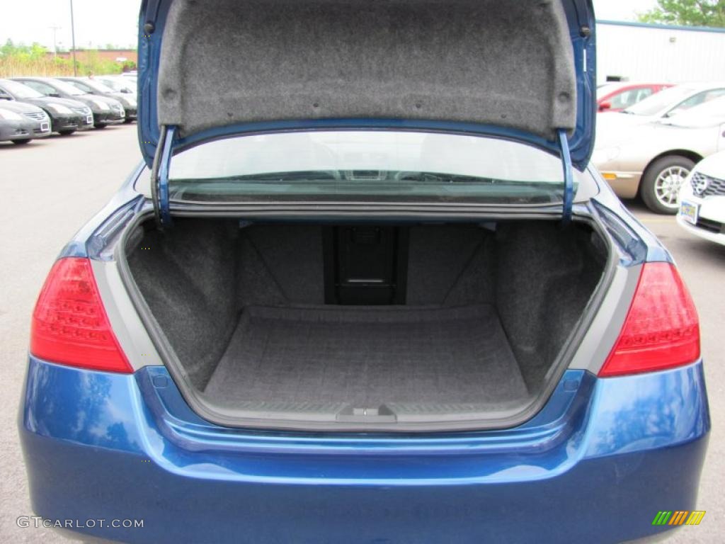 2006 Accord EX-L V6 Sedan - Sapphire Blue Pearl / Black photo #6