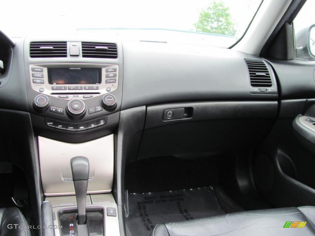 2006 Accord EX-L V6 Sedan - Sapphire Blue Pearl / Black photo #20