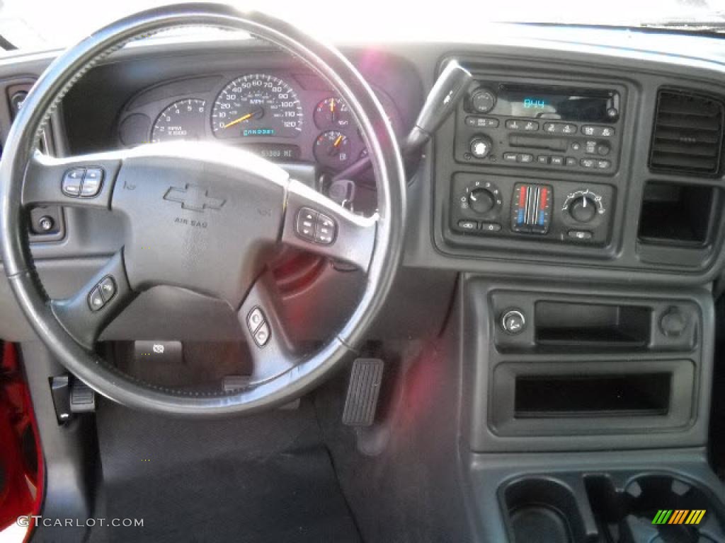 2005 Silverado 1500 Extended Cab 4x4 - Victory Red / Dark Charcoal photo #7