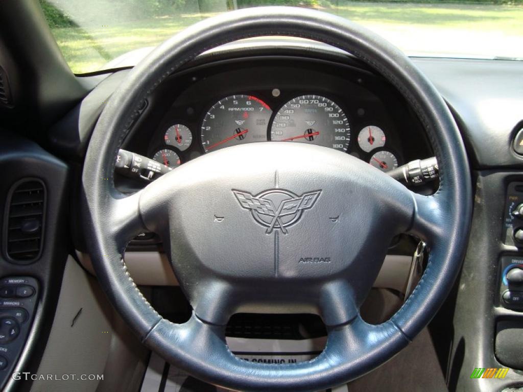 2004 Corvette Coupe - Machine Silver Metallic / Light Gray photo #6